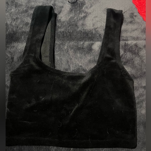 cropped black velvety tank top. size extra small - Picture 3 of 3